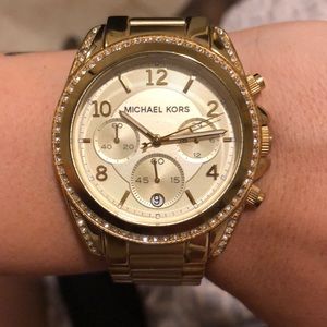 MICHAEL KORS - Gold Tone Pave Embellished Watch